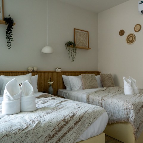 #เยสโมลดิ้ง #โพลีสไตรีน #yesmoulding #polystyrene #ประตูลายไม้ #ประตูPS #บัวพื้น #ไม้แต่งผนัง #ReevaResidence #รีวาเรสซิเด้นท์