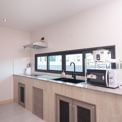 #เยสโมลดิ้ง #โพลีสไตรีน #yesmoulding #polystyrene #ประตูลายไม้ #ประตูPS #บัวพื้น #ไม้แต่งผนัง #ReevaResidence #รีวาเรสซิเด้นท์