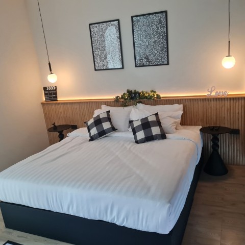 #เยสโมลดิ้ง #โพลีสไตรีน #yesmoulding #polystyrene #ประตูลายไม้ #ประตูPS #บัวพื้น #ไม้แต่งผนัง #ReevaResidence #รีวาเรสซิเด้นท์