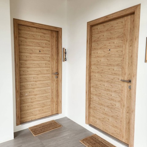 ไม้บัว ไม้แต่งผนัง ชุดครัว ประตู วงกบประตู เยส โมลดิ้ง โพลีสไตรีน PS